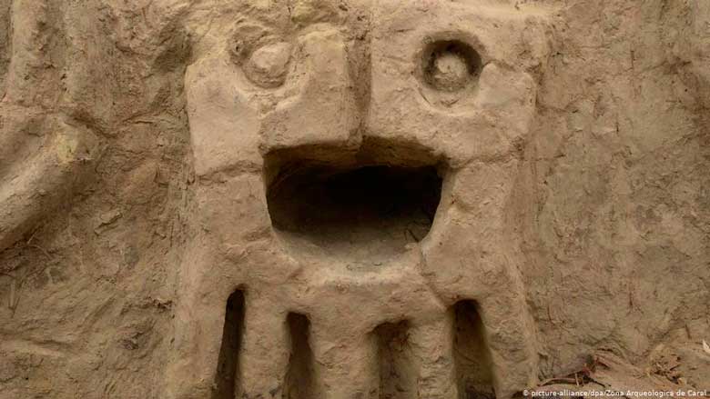 Encontrado no Peru mural de 3.800 anos em agradecimento pelas chuvas 2