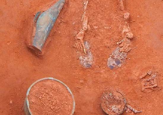 Encontrados valiosos artefatos em cemitério de guerreiros macedônicos 2